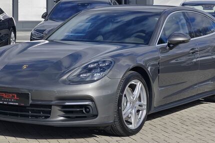 Porsche Panamera 151.662 km 49.999 &euro; Eitorf 53783