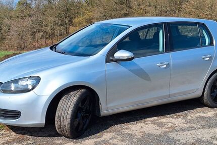 VW Golf 165.000 km 6.290 &euro; Windeck 51570