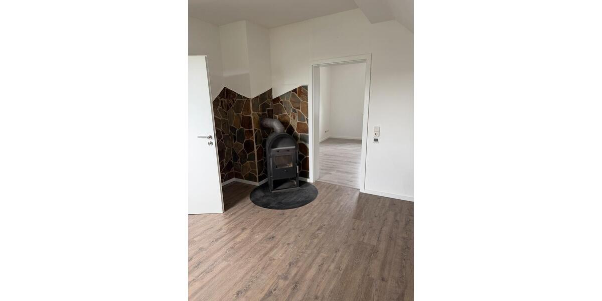 Mehrfamilienhaus, Wohnhaus Reichshof - 5 Zimmer, 135 m&sup2;, 260.000&euro; | Angebot:27244444