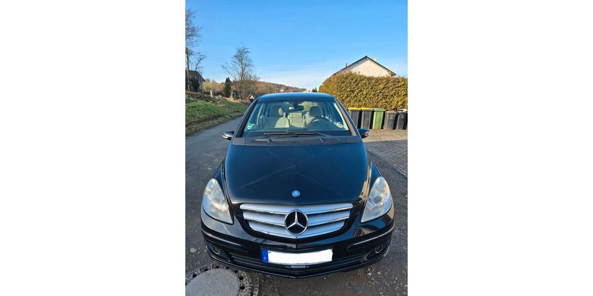 Mercedes-Benz B 150 150.000 km 3.000 &euro; Eitorf 53783