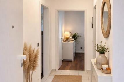 Wohnung Gummersbach Berstig Süd - 2 Zimmer, 71 m&sup2;, 815&euro; | Angebot:25750085