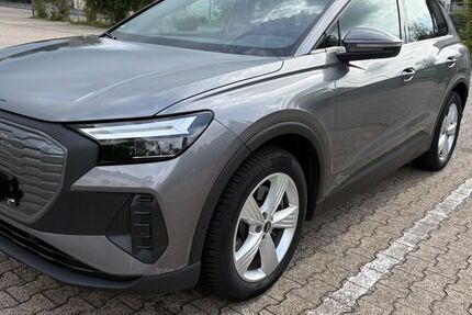 Audi Q4 e-tron 39.800 km 32.000 &euro; Hückeswagen 42499