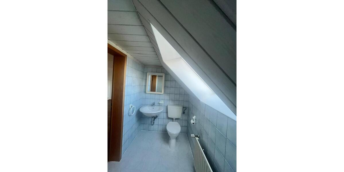 Etagenwohnung Windeck - 5 Zimmer, 125 m&sup2;, 1.000&euro; | Angebot:26051271