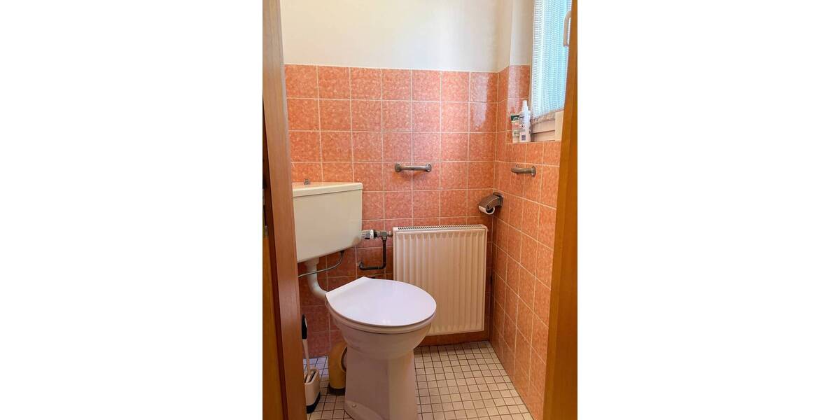 Einfamilienhaus Wissen - 6 Zimmer, 186 m&sup2;, 175.000&euro; | Angebot:25738109