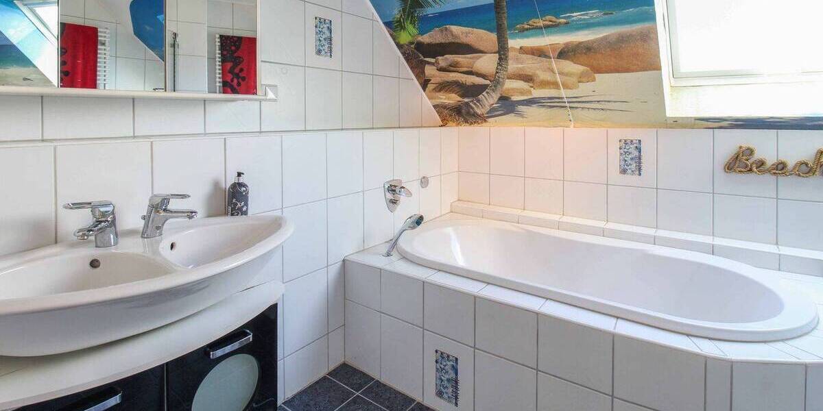 Einfamilienhaus Radevormwald Herbeck - 5 Zimmer, 164 m&sup2;, 379.000&euro; | Angebot:25939443