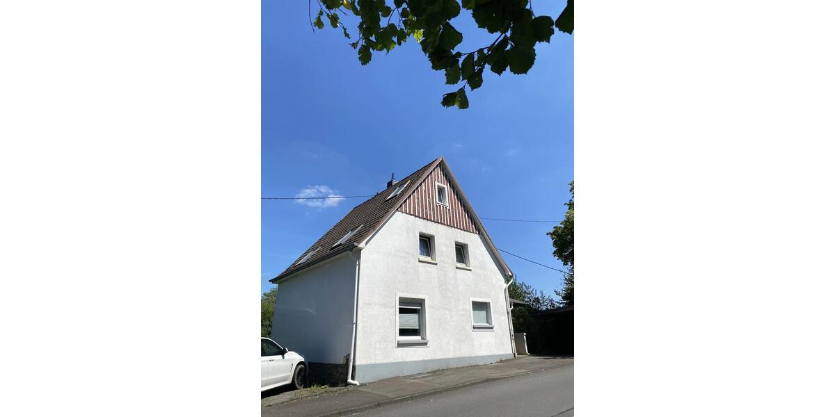 Mehrfamilienhaus, Wohnhaus Gummersbach - 7 Zimmer, 200 m&sup2;, 485.000&euro; | Angebot:25087975