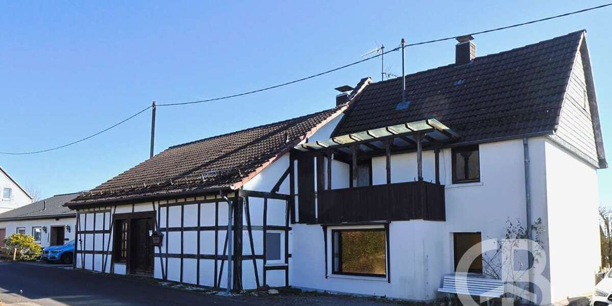 Einfamilienhaus Wiehl - 4 Zimmer, 126 m&sup2;, 149.000&euro; | Angebot:23030529