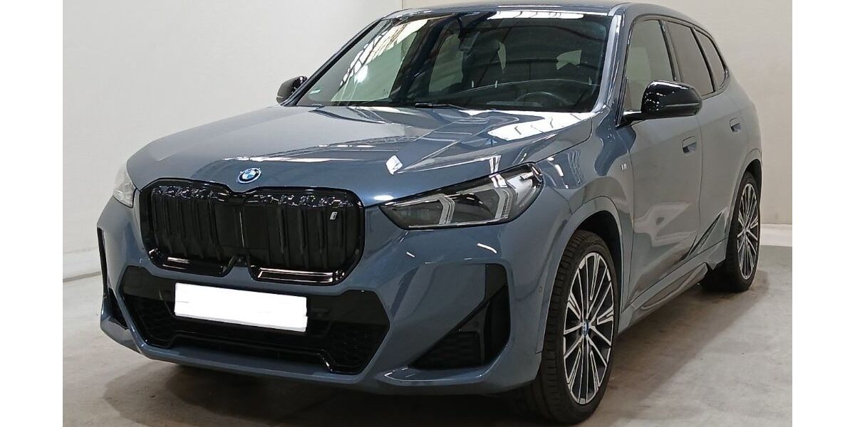 BMW iX1 71.950 km 37.950 &euro; Freudenberg 57258
