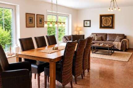 Haus Freudenberg - 9 Zimmer, 278 m&sup2;, 499.000&euro; | Angebot:27527991