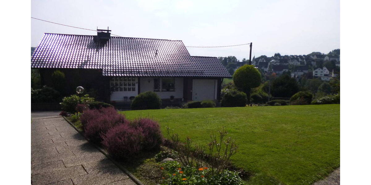 Einfamilienhaus Gummersbach Vollmerhausen - 8 Zimmer, 140 m&sup2;, 545.000&euro; | Angebot:26092505