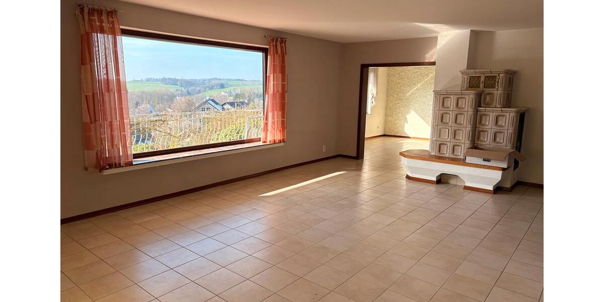 Einfamilienhaus Wipperfürth - 6 Zimmer, 167 m&sup2;, 1.498&euro; | Angebot:25910686