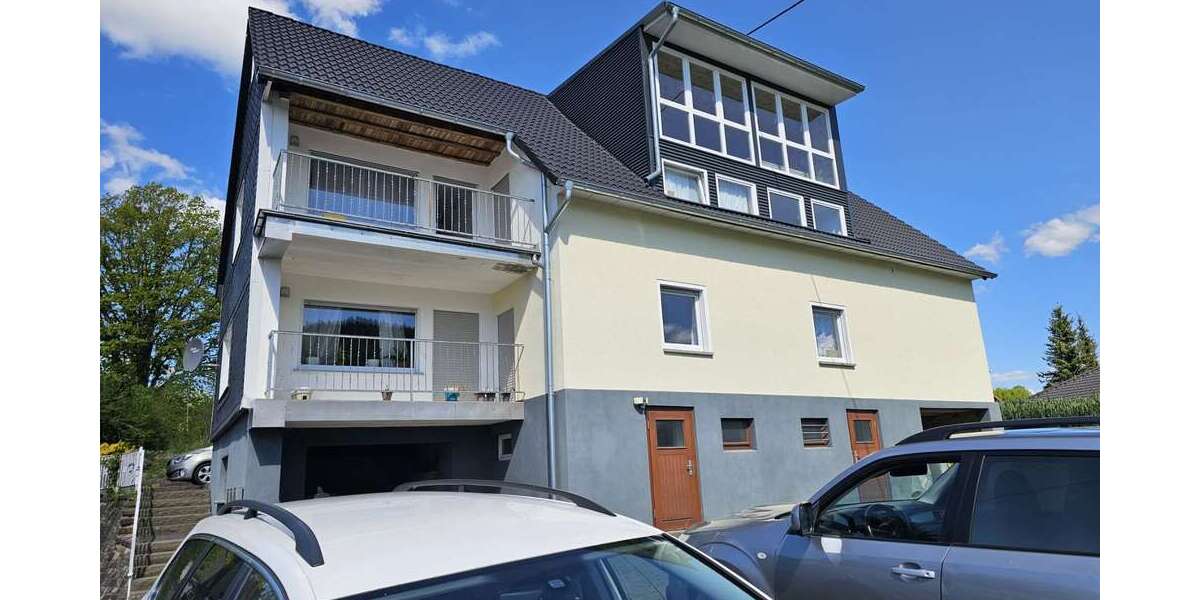 Einfamilienhaus Freudenberg - 10 Zimmer, 319 m&sup2;, 549.000&euro; | Angebot:22237325