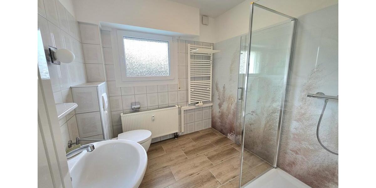 Erdgeschoßwohnung Herscheid - 4 Zimmer, 100 m&sup2;, 700&euro; | Angebot:25257002