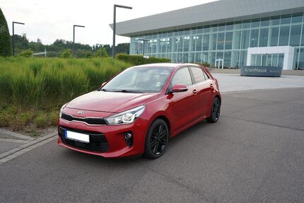 Kia Rio 99.000 km 9.800 &euro; Gummersbach 51643