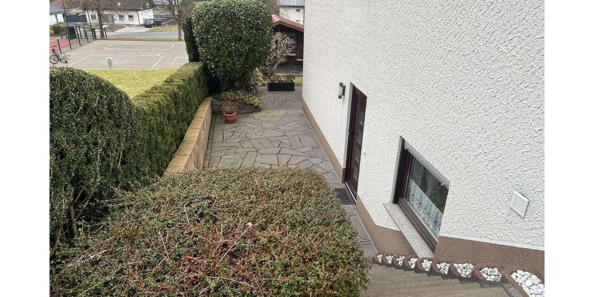 Einfamilienhaus Etzbach - 4 Zimmer, 140 m&sup2;, 420.000&euro; | Angebot:25819277