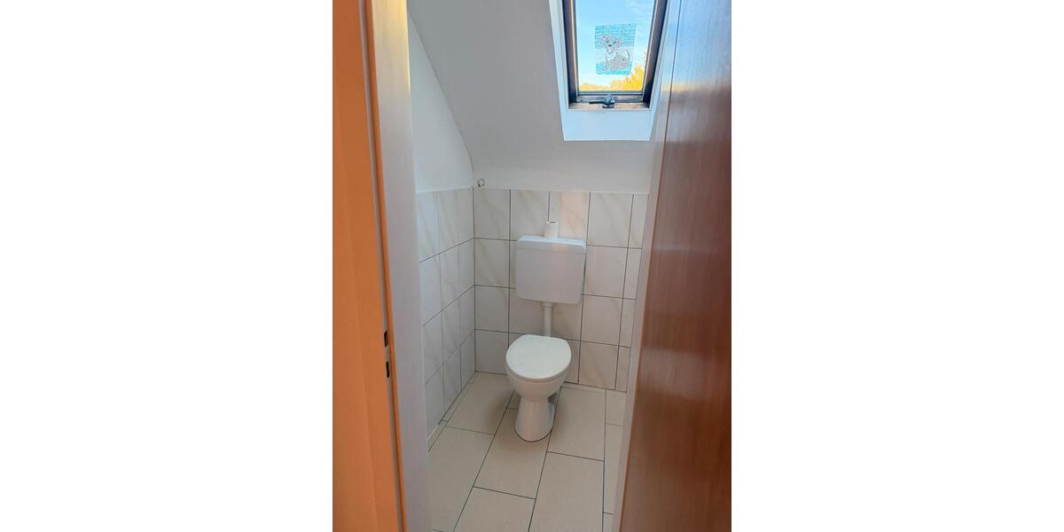 Dachgeschoßwohnung Gummersbach Berstig Süd - 3 Zimmer, 84 m&sup2;, 625&euro; | Angebot:27568626