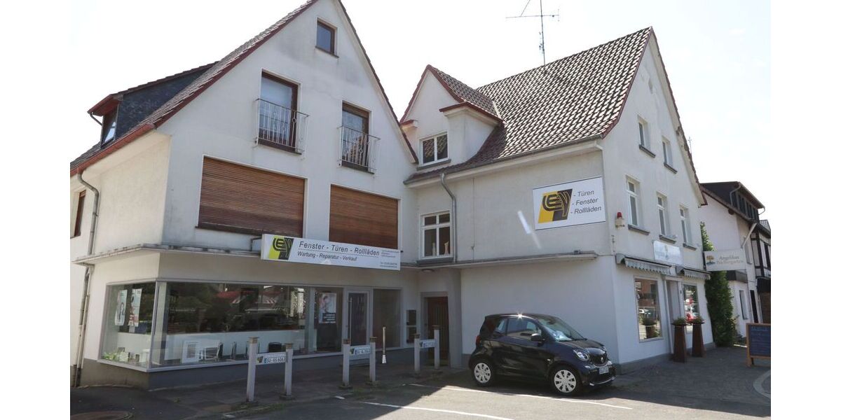 2 Häuser, 2 sanierte Ladenlokale, 3 Wohnungen, 2290qm Grund, TopLage, provisionsfrei - Einfamilienhaus Ruppichteroth Buch | Angebot:27117664