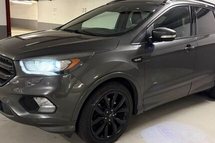 Ford Kuga 147.500 km 15.700 &euro; Overath 51491