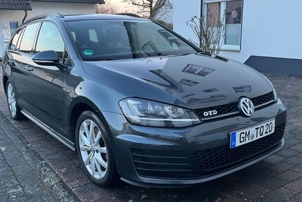 VW Golf 143.000 km 14.990 &euro; Gummersbach 51647