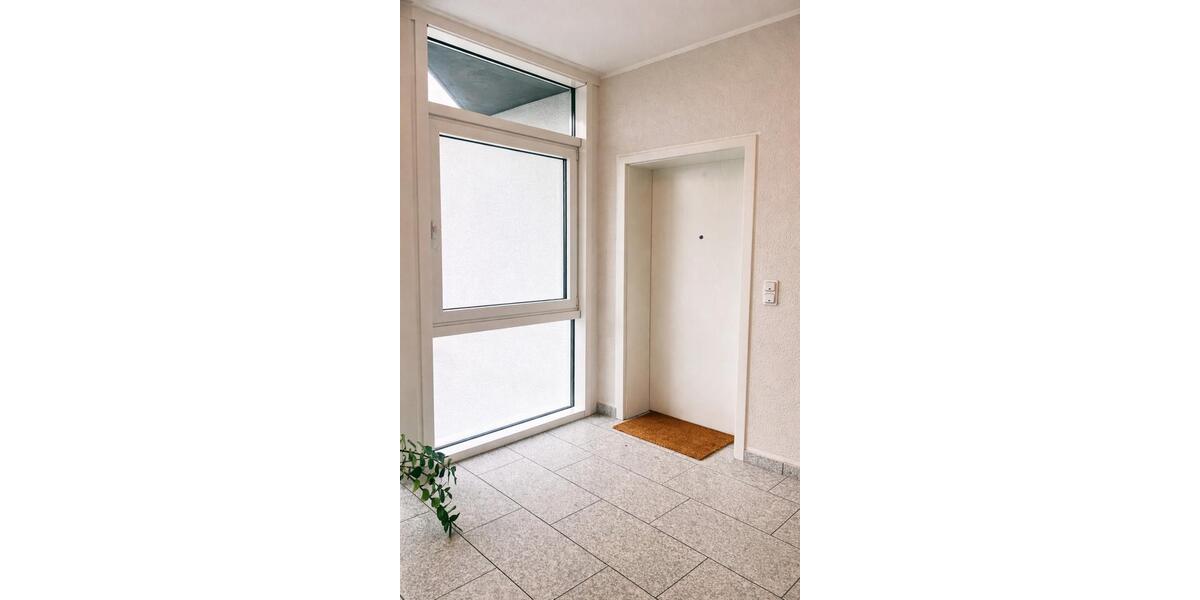 Etagenwohnung Gummersbach Berstig Süd - 2 Zimmer, 62 m&sup2;, 690&euro; | Angebot:25750084
