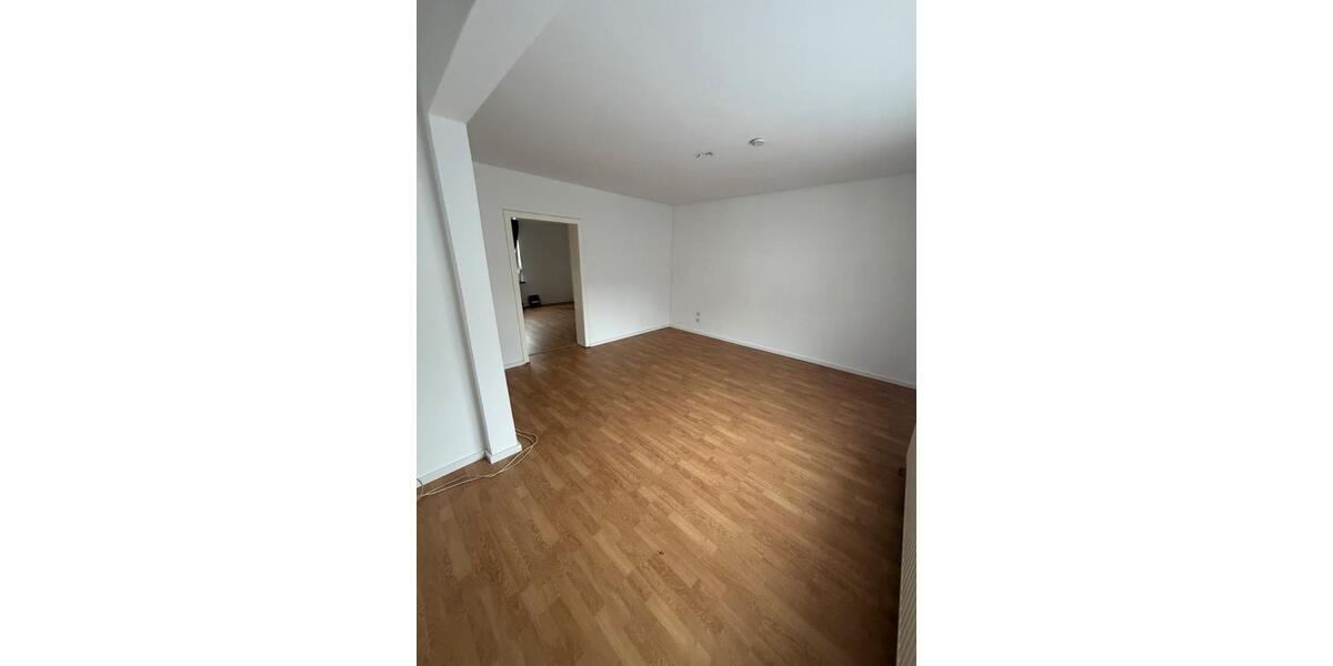 Erdgeschoßwohnung Plettenberg - 3 Zimmer, 69 m&sup2;, 480&euro; | Angebot:27549483