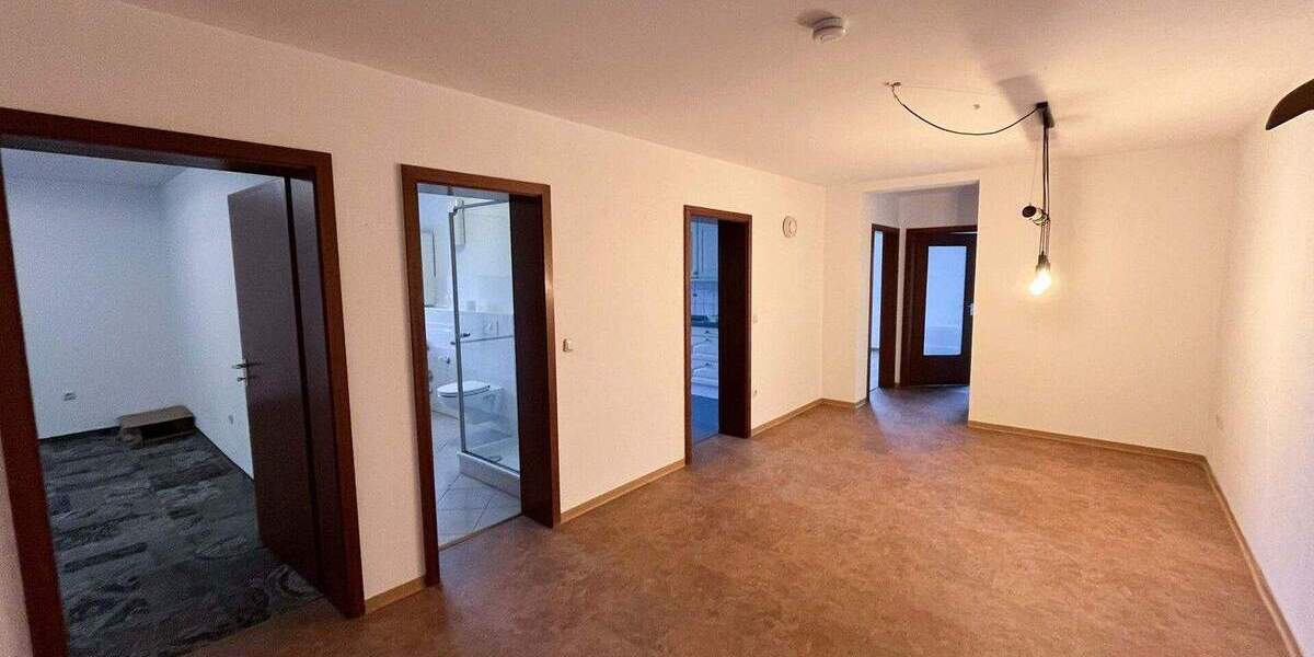 Etagenwohnung Windeck / Rosbach Rosbach - 3 Zimmer, 90 m&sup2;, 620&euro; | Angebot:25691938
