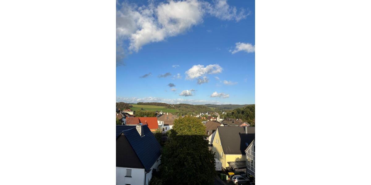 Dachgeschoßwohnung Kierspe - 4 Zimmer, 120 m&sup2;, 289.000&euro; | Angebot:27499334