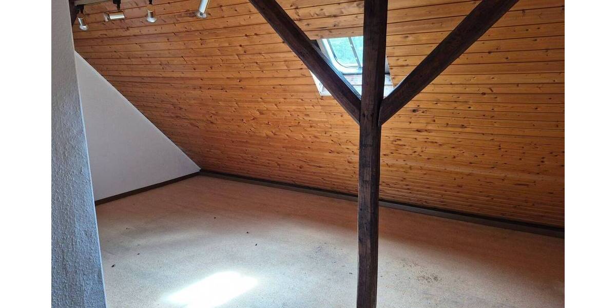 Doppelhaushälfte Lüdenscheid Staberg - 5 Zimmer, 168 m&sup2;, 125.000&euro; | Angebot:26891477