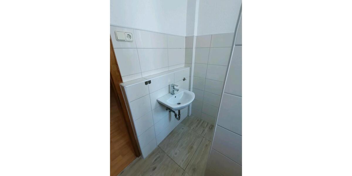 Etagenwohnung Wermelskirchen - 3 Zimmer, 80 m&sup2;, 1.020&euro; | Angebot:27551964
