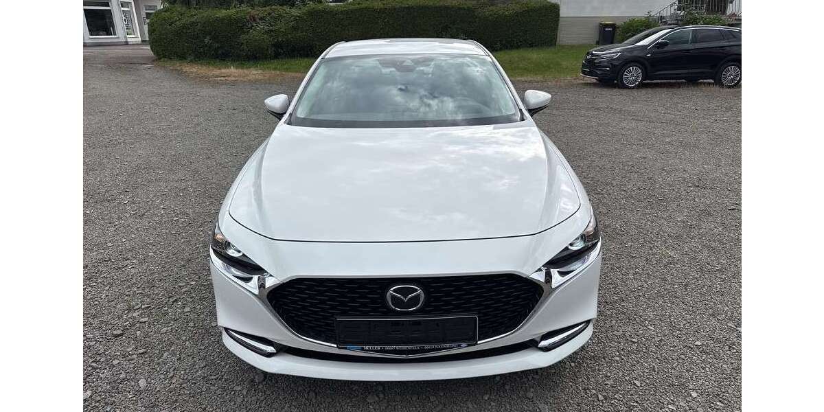 Mazda 3 28.300 km 18.890 &euro; Engelskirchen 51766