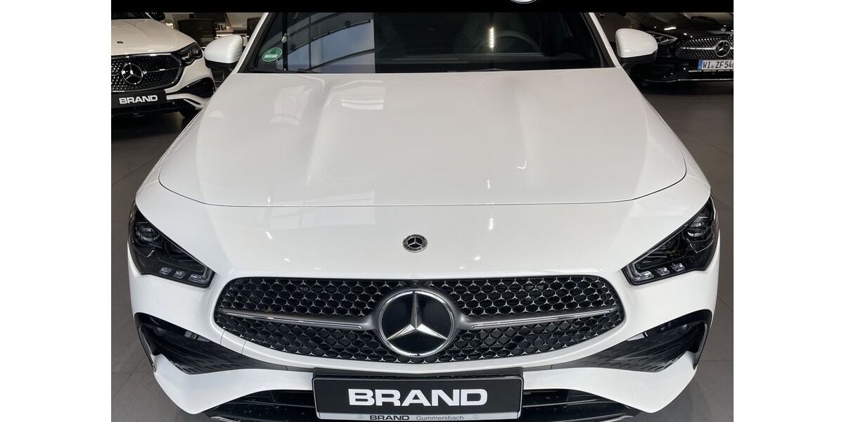 Mercedes-Benz CLA 180 Shooting Brake 7.575 km 39.969 &euro; Gummersbach 51645