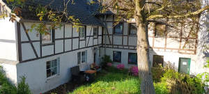 # MFH mit 8 Wohnungen, guter Rendite, neuer Heizung u. Photovoltaik-Anlage # - Haus Kürten | Angebot:27524803