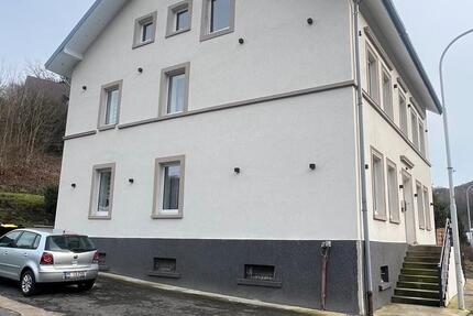 Haus Werdohl - 15 Zimmer, 360 m&sup2;, 399.000&euro; | Angebot:27208973