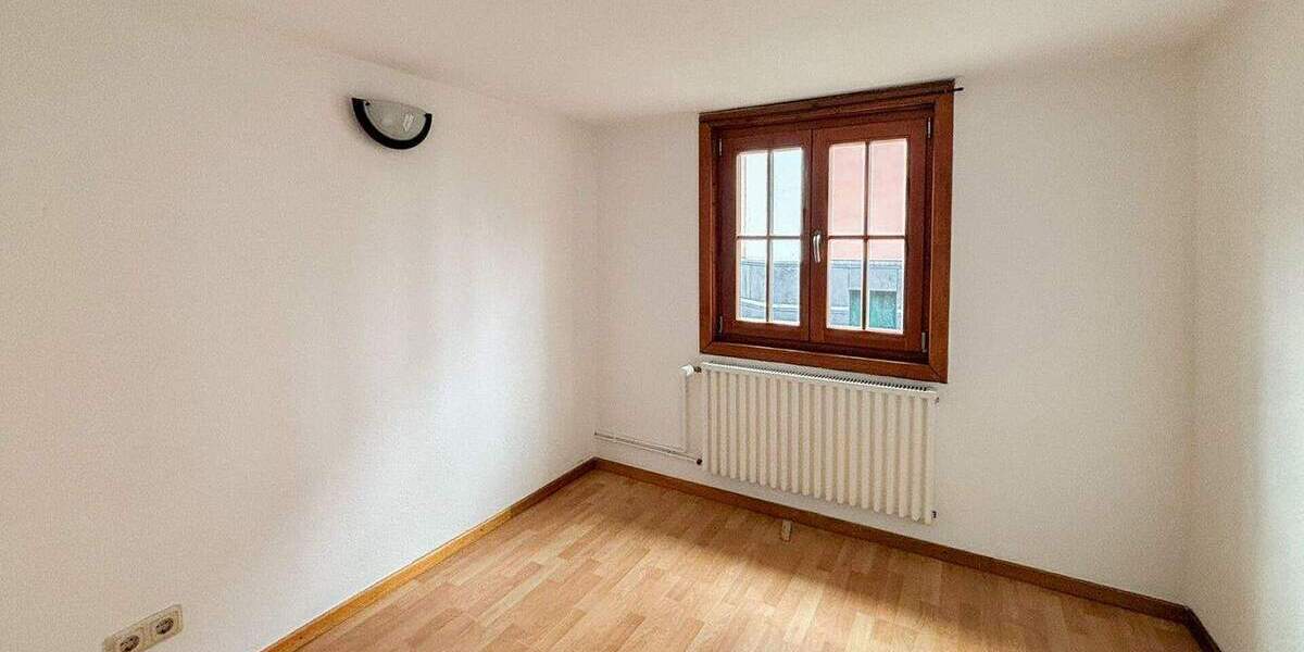 Doppelhaushälfte Wissen - 6 Zimmer, 105 m&sup2;, 185.000&euro; | Angebot:25738137