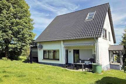 Haus Wenden - 7 Zimmer, 141 m&sup2;, 300.000&euro; | Angebot:26905984