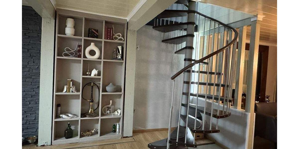 Reihenmittelhaus Olpe Stachelau - 6 Zimmer, 186 m&sup2;, 375.000&euro; | Angebot:25682668