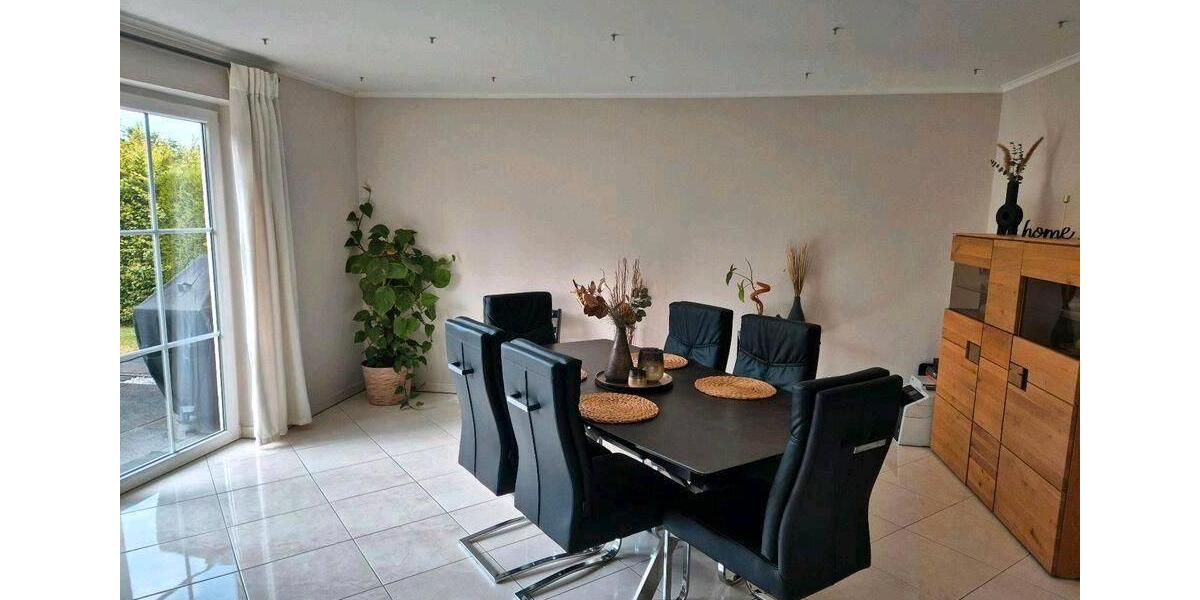 Einfamilienhaus Waldbröl - 6 Zimmer, 200 m&sup2;, 699.000&euro; | Angebot:27192184