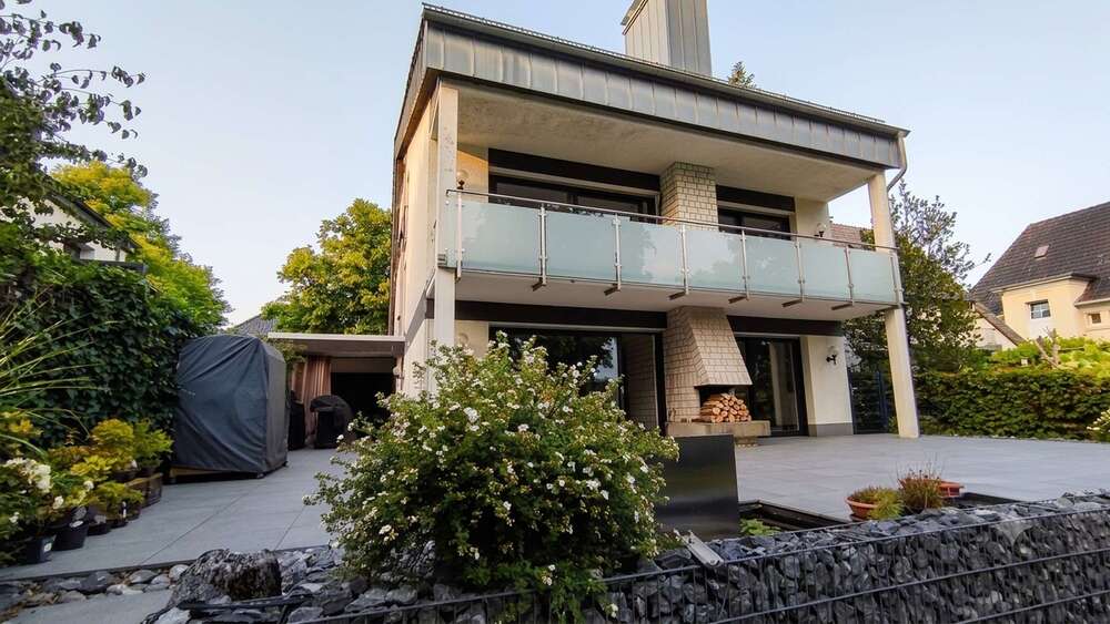 Einfamilienhaus Lüdenscheid Othlinghausen - 12 Zimmer, 355 m&sup2;, 895.000&euro; | Angebot:27171210