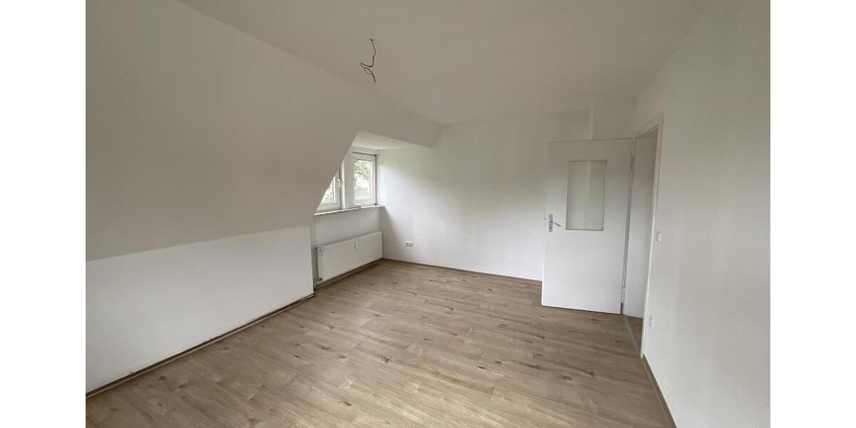 Dachgeschoßwohnung Herscheid - 2 Zimmer, 42 m&sup2;, 349&euro; | Angebot:26677456