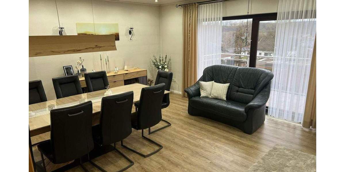 Einfamilienhaus Etzbach - 4 Zimmer, 140 m&sup2;, 420.000&euro; | Angebot:25797713