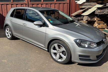 VW Golf 208.245 km 7.999 &euro; Attendorn 57439