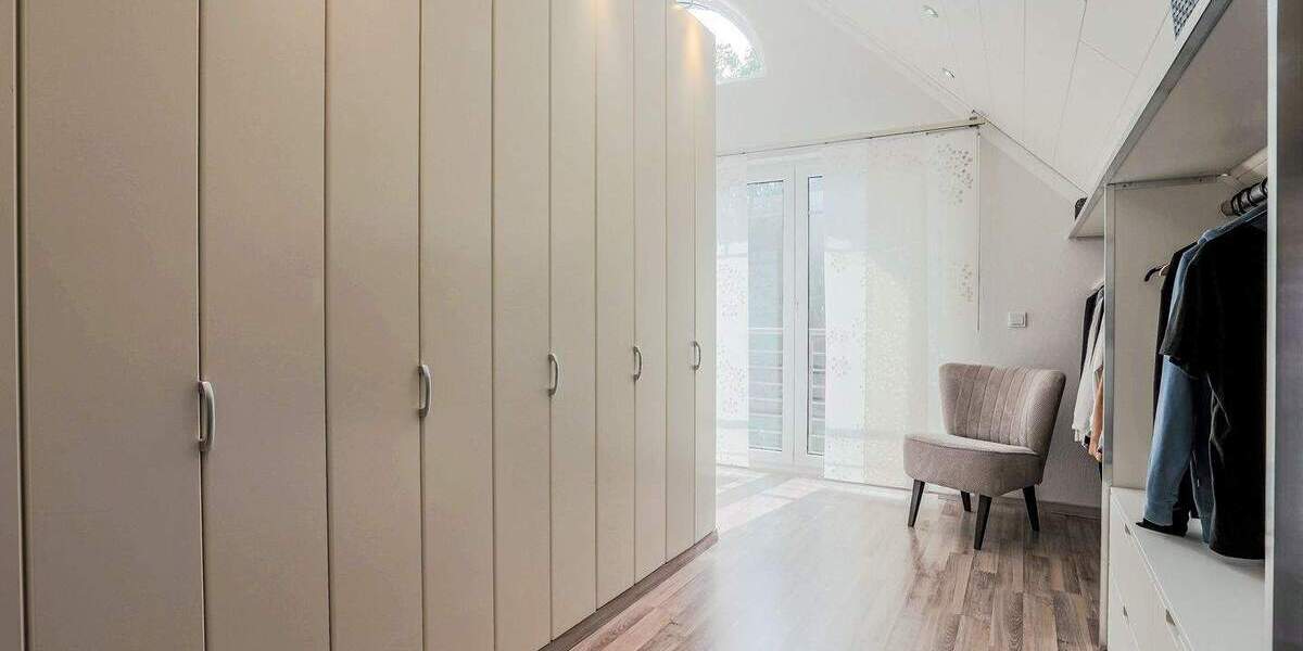 Einfamilienhaus Much / Niederheimbach Niederheimbach - 6 Zimmer, 224 m&sup2;, 1.100.000&euro; | Angebot:25742524