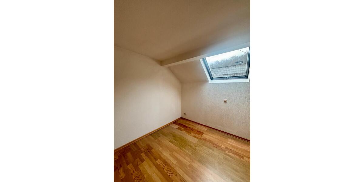 Etagenwohnung Gummersbach Berstig Süd - 2 Zimmer, 65 m&sup2;, 520&euro; | Angebot:26461507