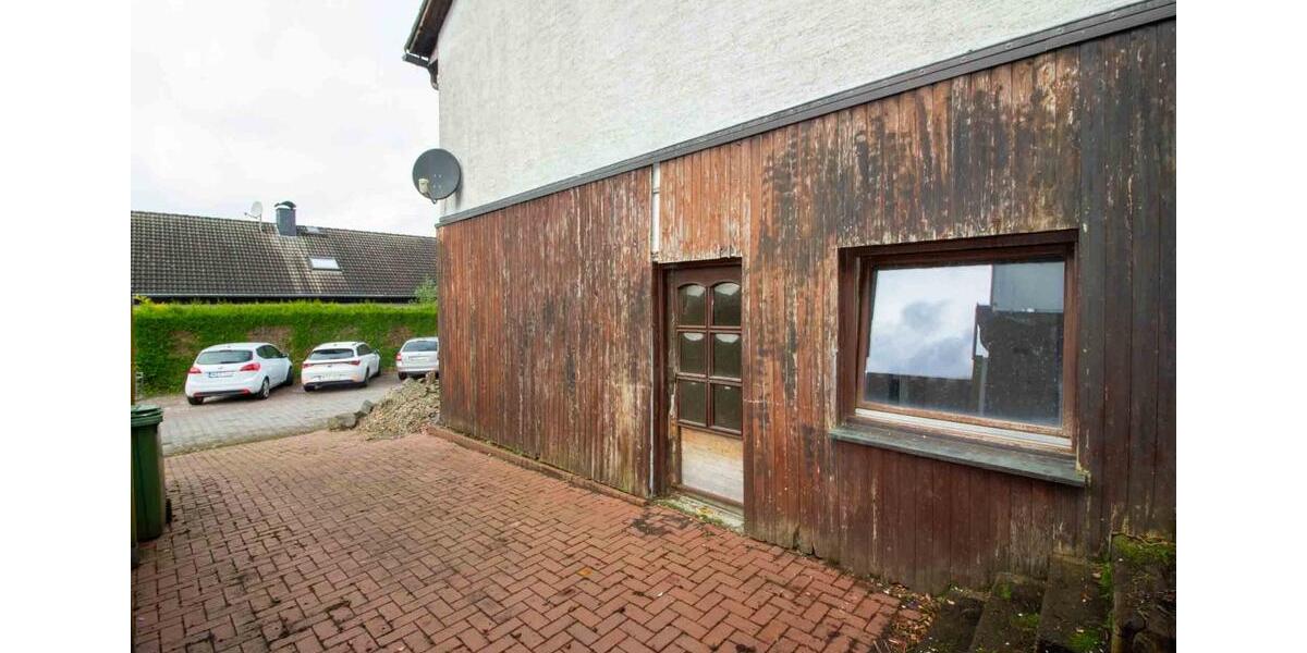 Einfamilienhaus Herscheid - 6 Zimmer, 173 m&sup2;, 149.000&euro; | Angebot:24753383