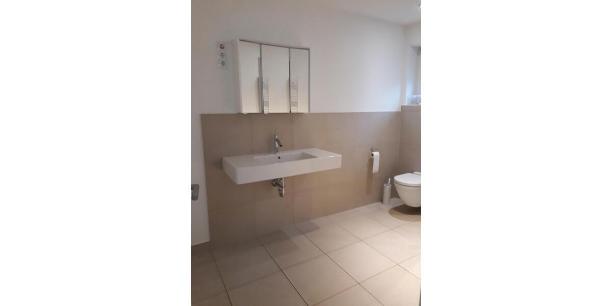Erdgeschoßwohnung Plettenberg - 3 Zimmer, 90 m&sup2;, 650&euro; | Angebot:27549098