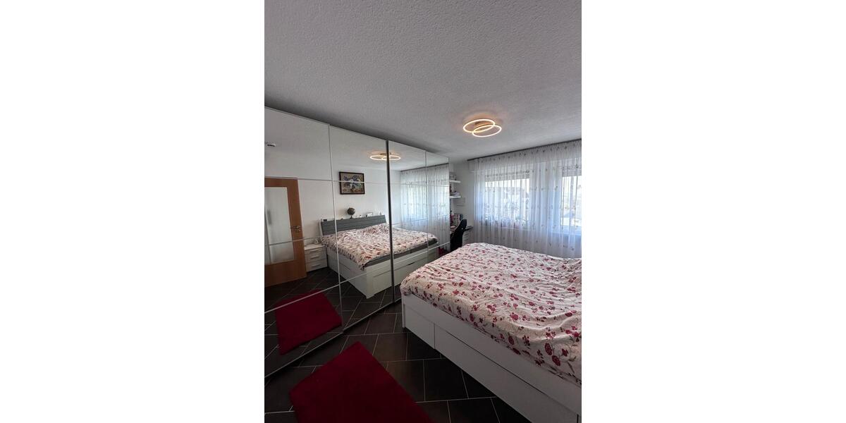 Etagenwohnung Lüdenscheid Staberg - 3 Zimmer, 84 m&sup2;, 215.000&euro; | Angebot:24347311