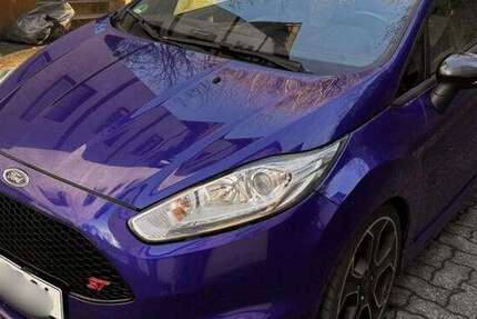 Ford Fiesta 145.000 km 8.500 &euro; Gummersbach 51643