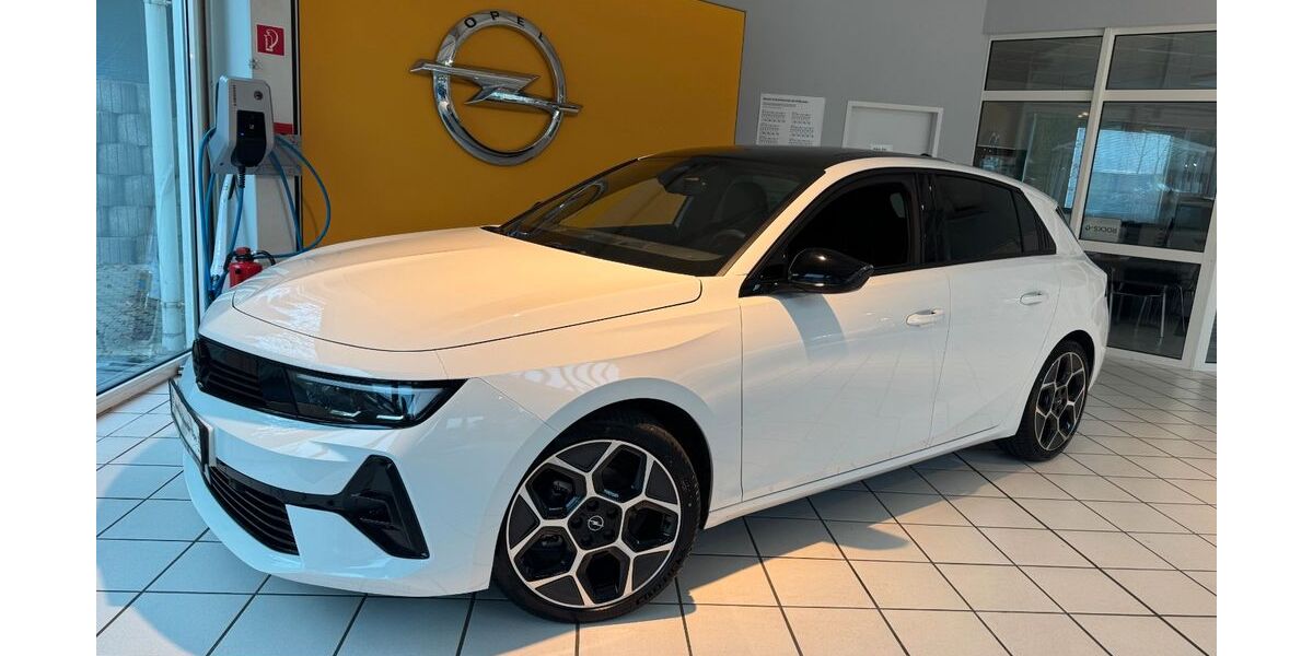 Opel Astra 9.320 km 26.489 &euro; Olpe 57462