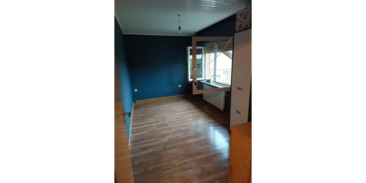 Erdgeschoßwohnung Wiehl - 3 Zimmer, 90 m&sup2;, 640&euro; | Angebot:27583748
