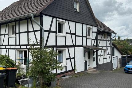 Haus Reichshof - 7 Zimmer, 120 m&sup2;, 185.000&euro; | Angebot:25043620